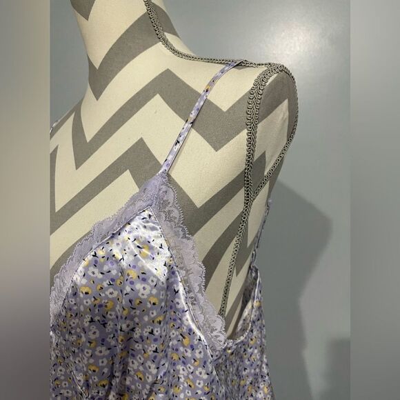 H&M comft Nightgound - Picture 5 of 9